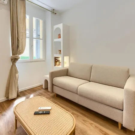 Prestigieux A 5 Minutes A Pied De La Gare Et Du Palais De Festival Appartement Cannes