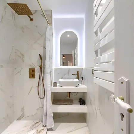Prestigieux A 5 Minutes A Pied De La Gare Et Du Palais De Festival Appartement
